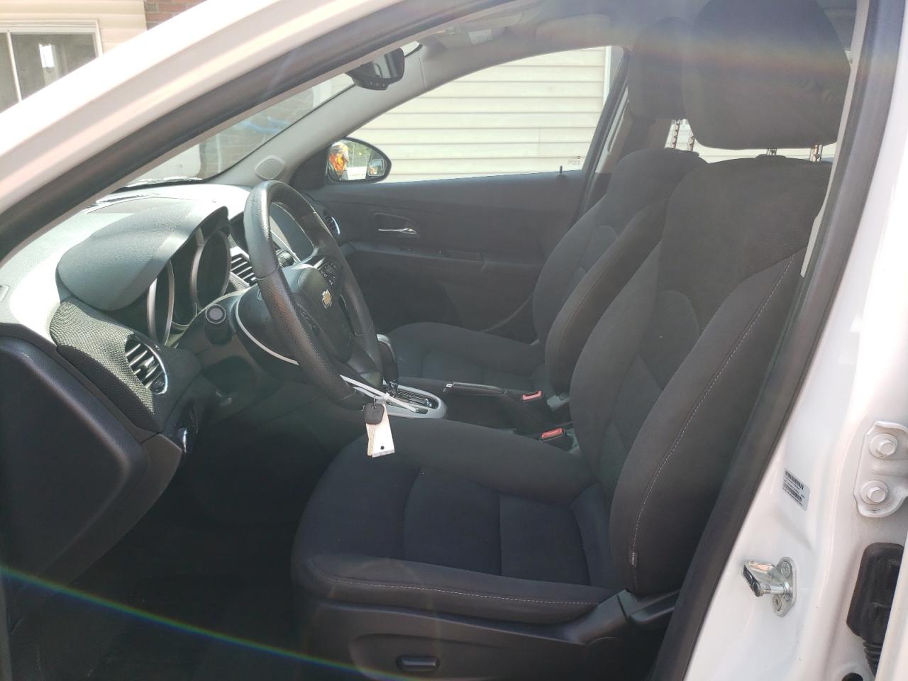 Photo 6 VIN: 1G1PE5SB8G7170838 - CHEVROLET CRUZE 