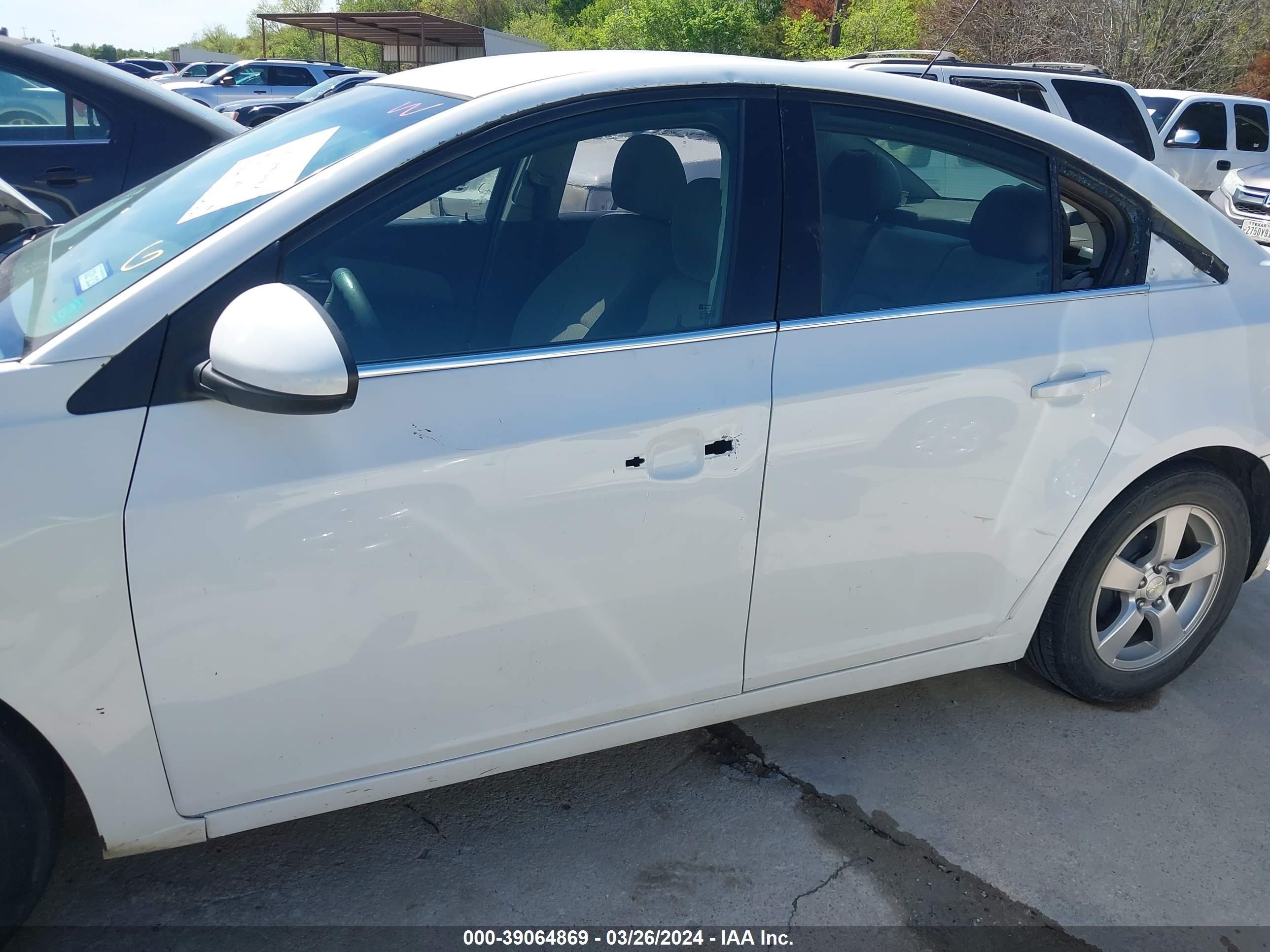 Photo 5 VIN: 1G1PE5SB8G7217320 - CHEVROLET CRUZE 