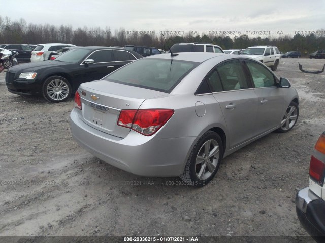 Photo 3 VIN: 1G1PE5SB9E7338063 - CHEVROLET CRUZE 