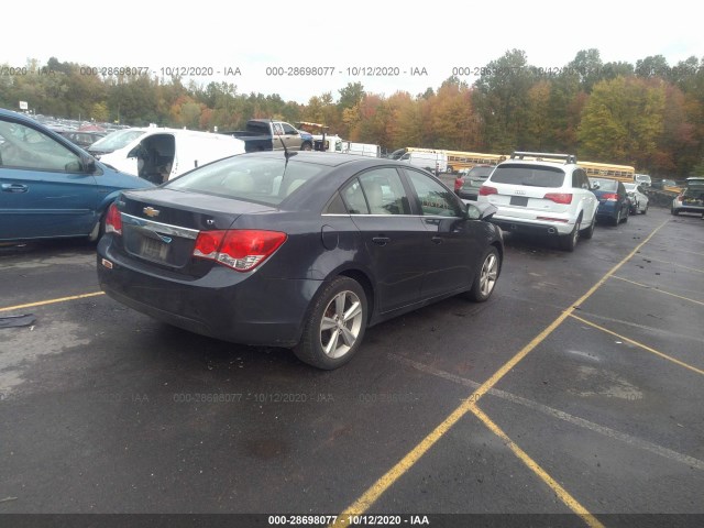 Photo 3 VIN: 1G1PE5SB9E7374819 - CHEVROLET CRUZE 