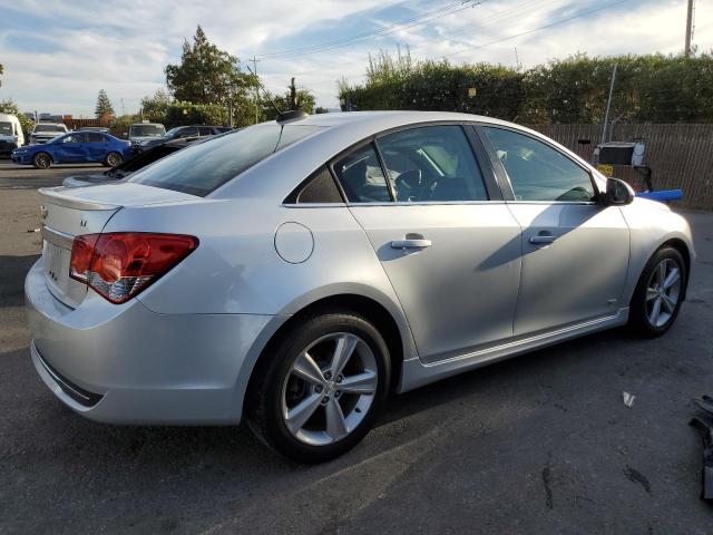 Photo 2 VIN: 1G1PE5SB9F7217339 - CHEVROLET CRUZE 