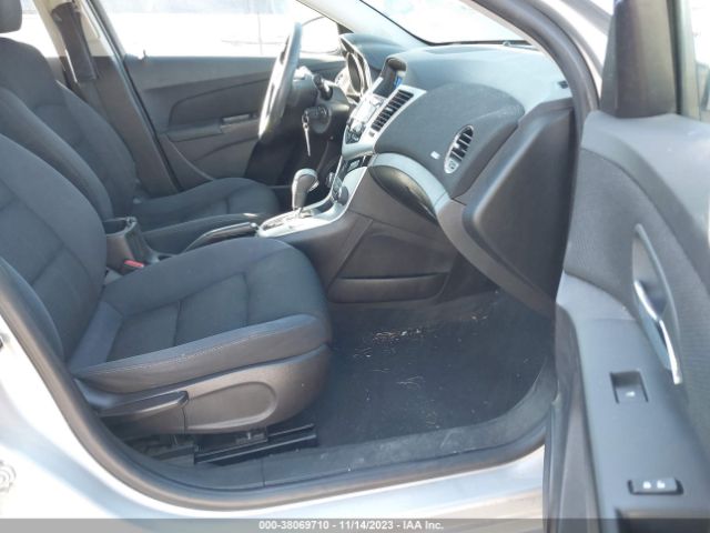 Photo 4 VIN: 1G1PE5SBXG7210658 - CHEVROLET CRUZE LIMITED 