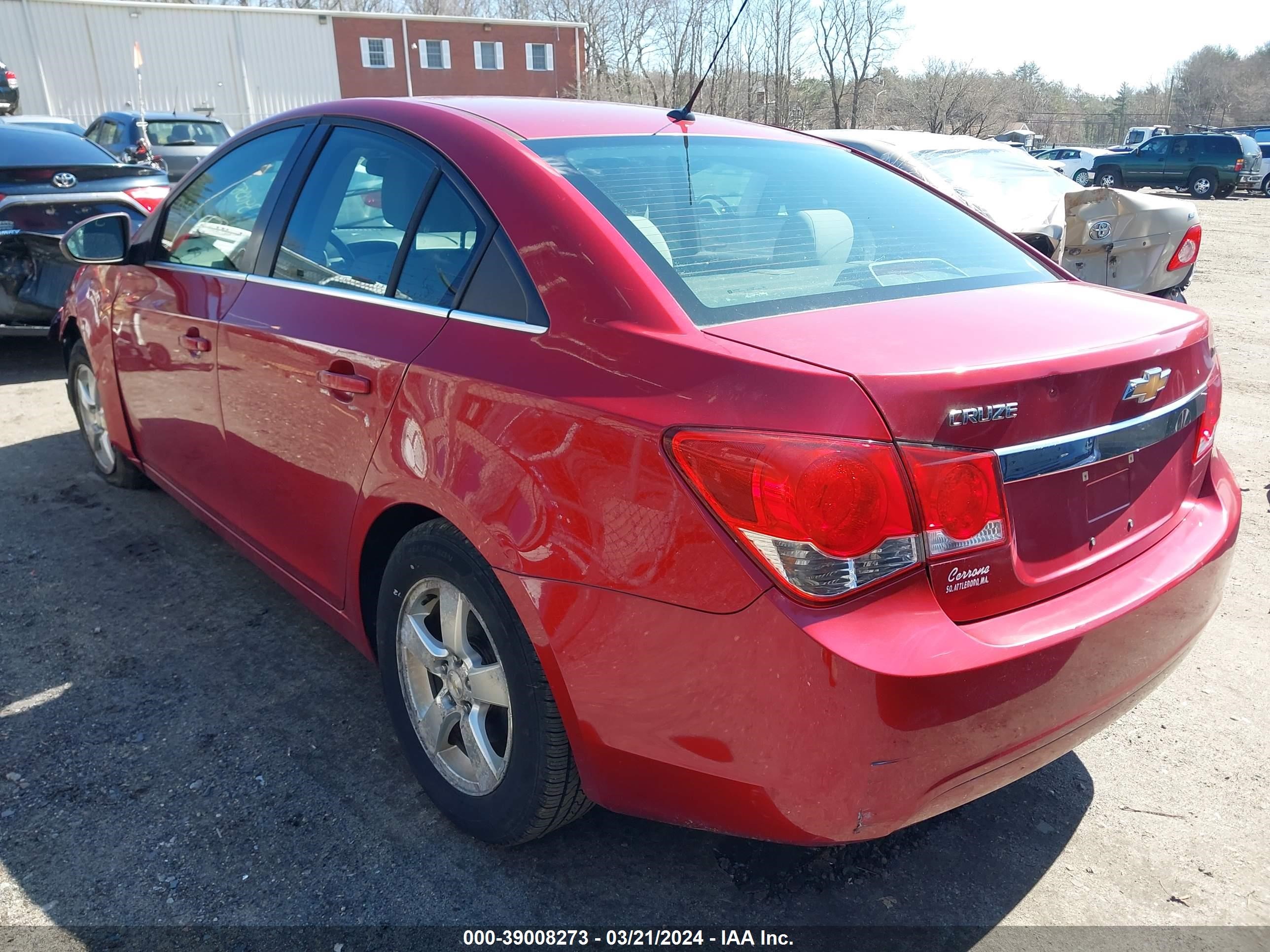 Photo 2 VIN: 1G1PE5SC1C7103906 - CHEVROLET CRUZE 