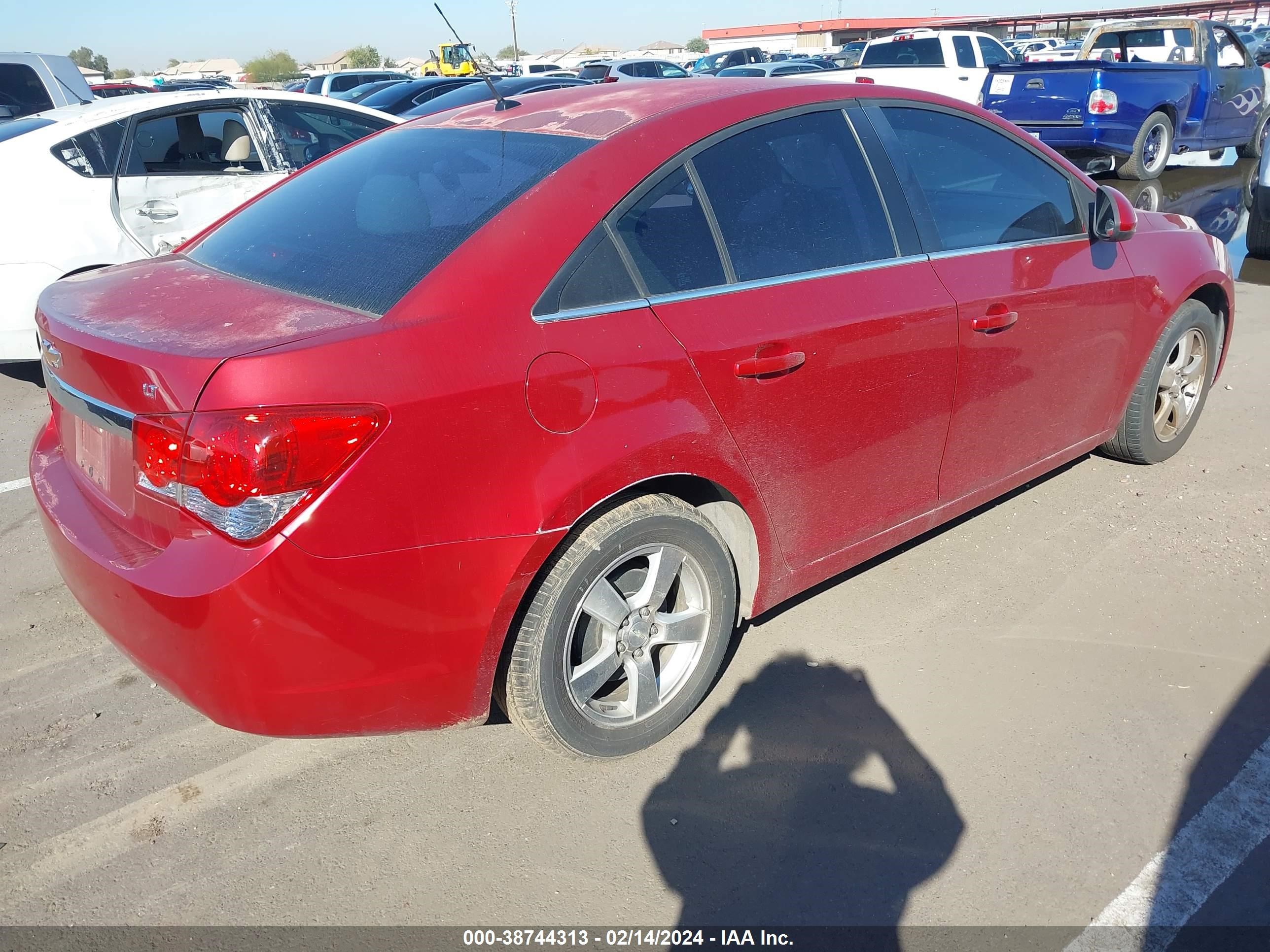 Photo 3 VIN: 1G1PE5SC1C7328651 - CHEVROLET CRUZE 