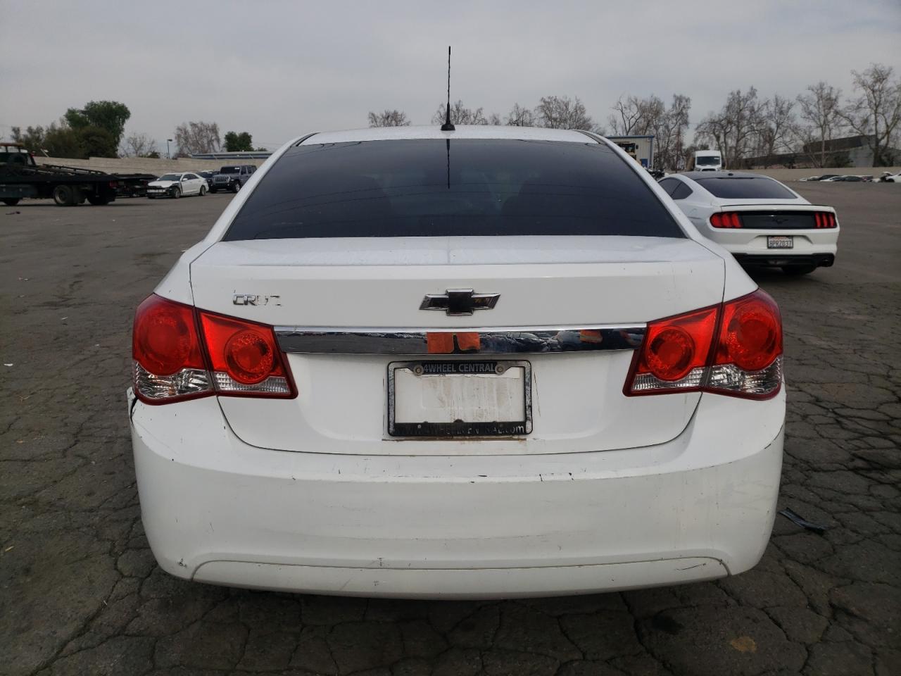 Photo 5 VIN: 1G1PE5SC2C7295126 - CHEVROLET CRUZE 