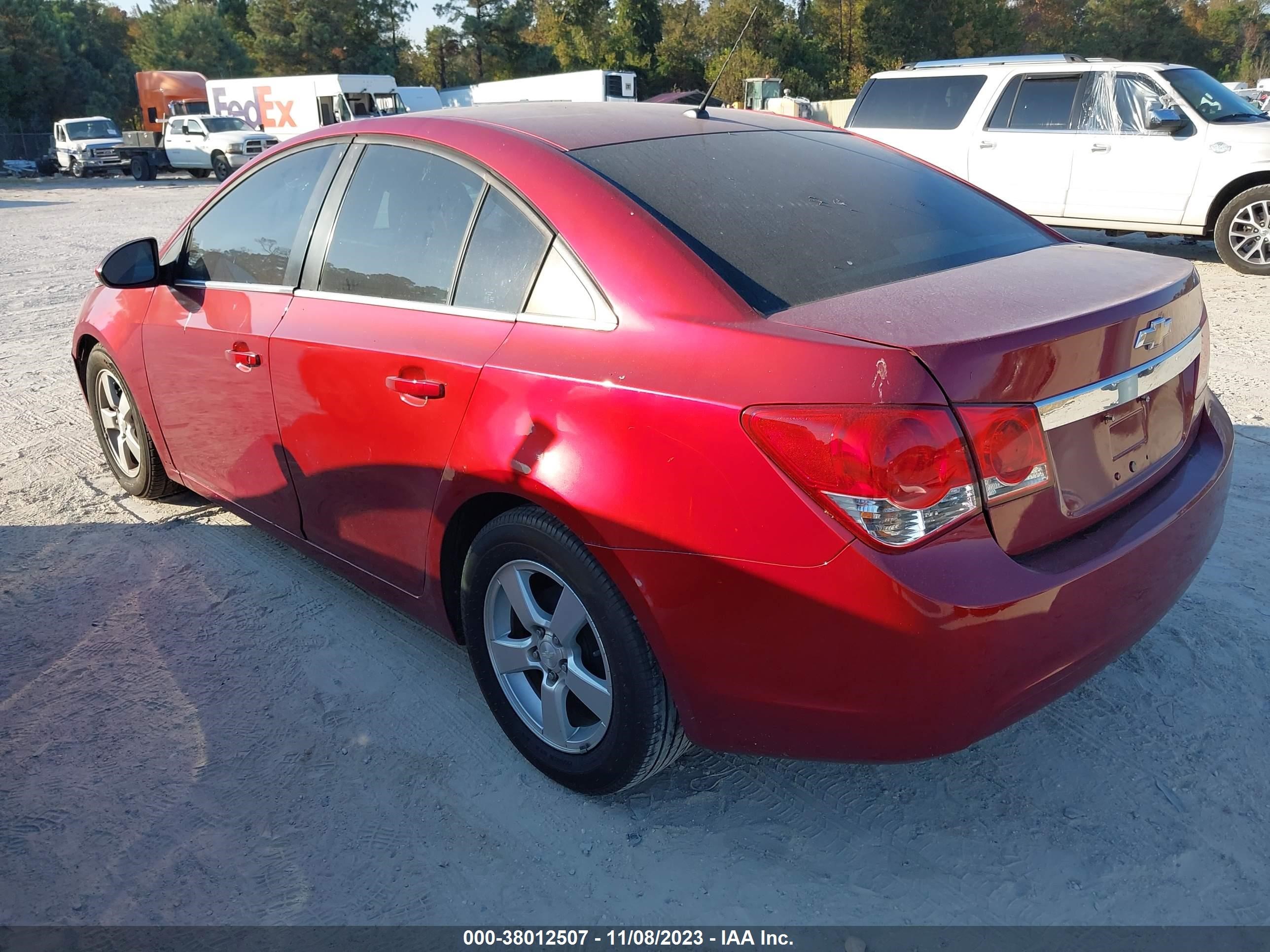 Photo 2 VIN: 1G1PE5SC9C7232489 - CHEVROLET CRUZE 