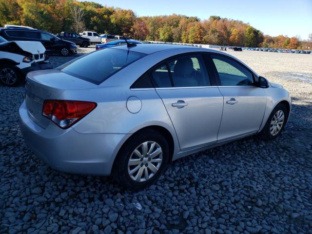 Photo 2 VIN: 1G1PF5S90B7124178 - CHEVROLET CRUZE 