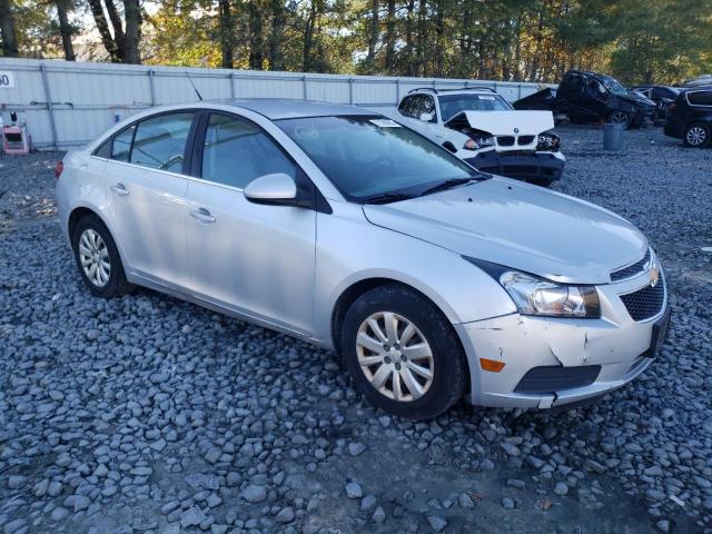 Photo 3 VIN: 1G1PF5S90B7124178 - CHEVROLET CRUZE 