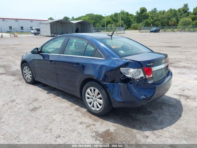 Photo 2 VIN: 1G1PF5S90B7140672 - CHEVROLET CRUZE 