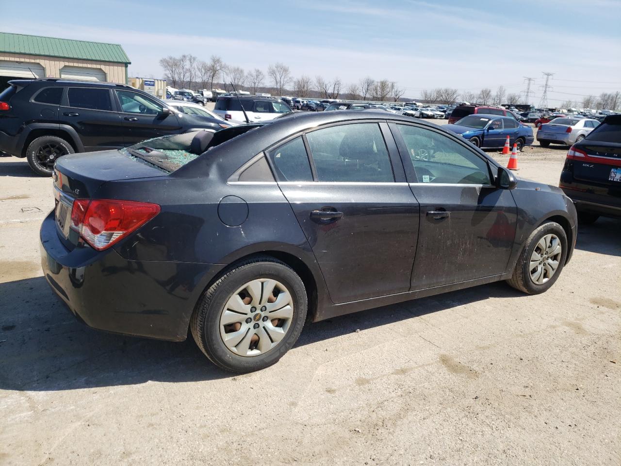 Photo 2 VIN: 1G1PF5S90B7165636 - CHEVROLET CRUZE 