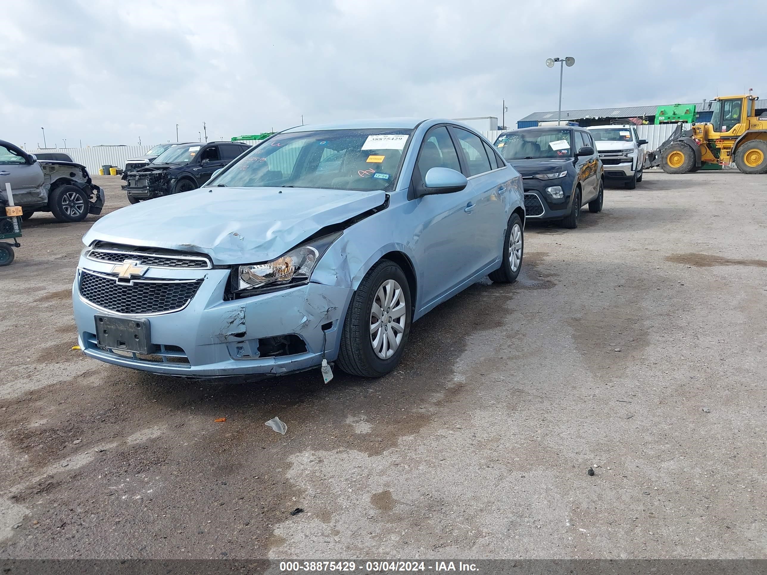 Photo 1 VIN: 1G1PF5S91B7184051 - CHEVROLET CRUZE 