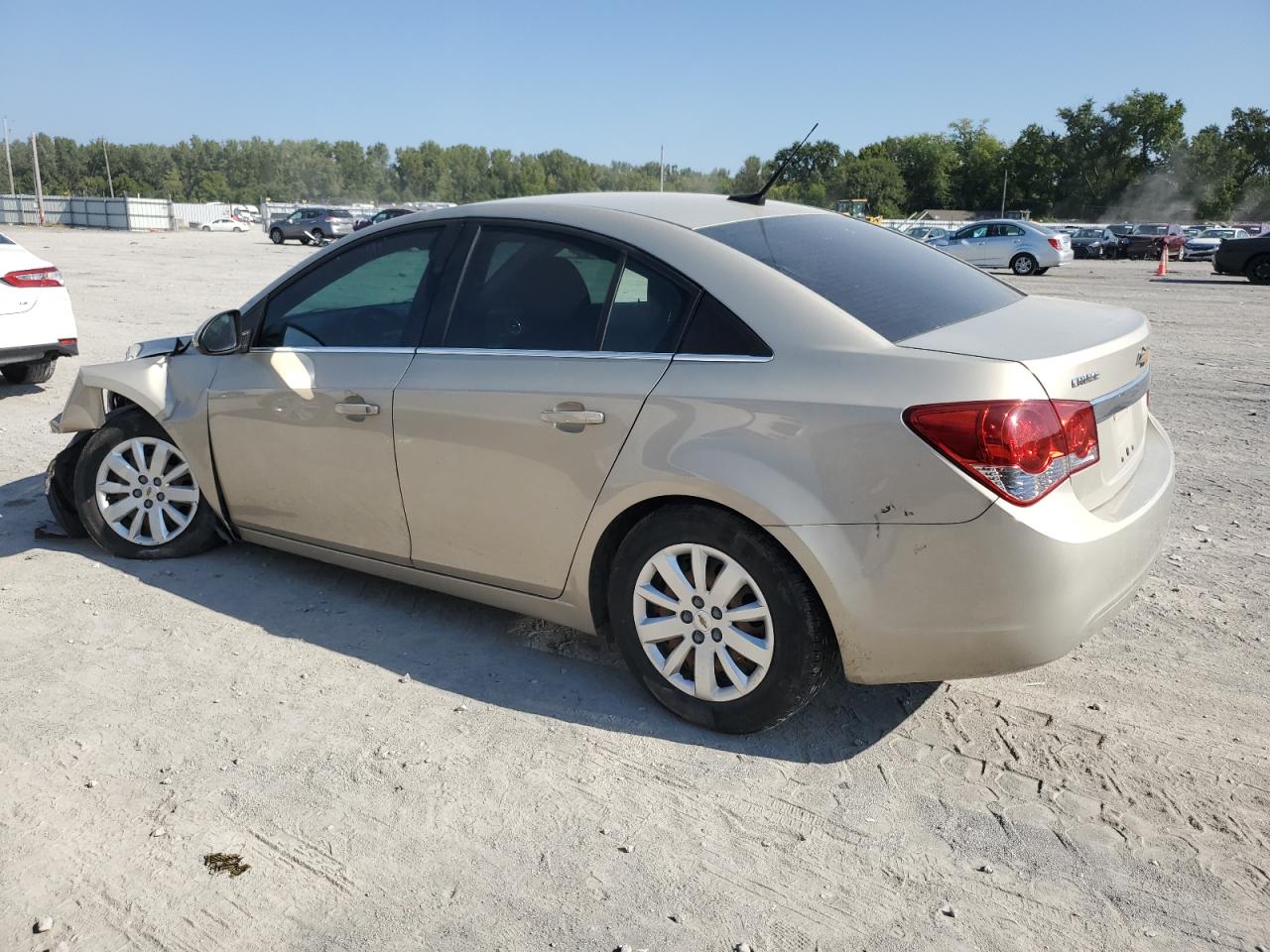 Photo 1 VIN: 1G1PF5S92B7186567 - CHEVROLET CRUZE 