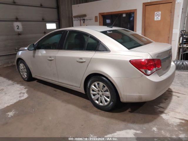 Photo 2 VIN: 1G1PF5S92B7197178 - CHEVROLET CRUZE 