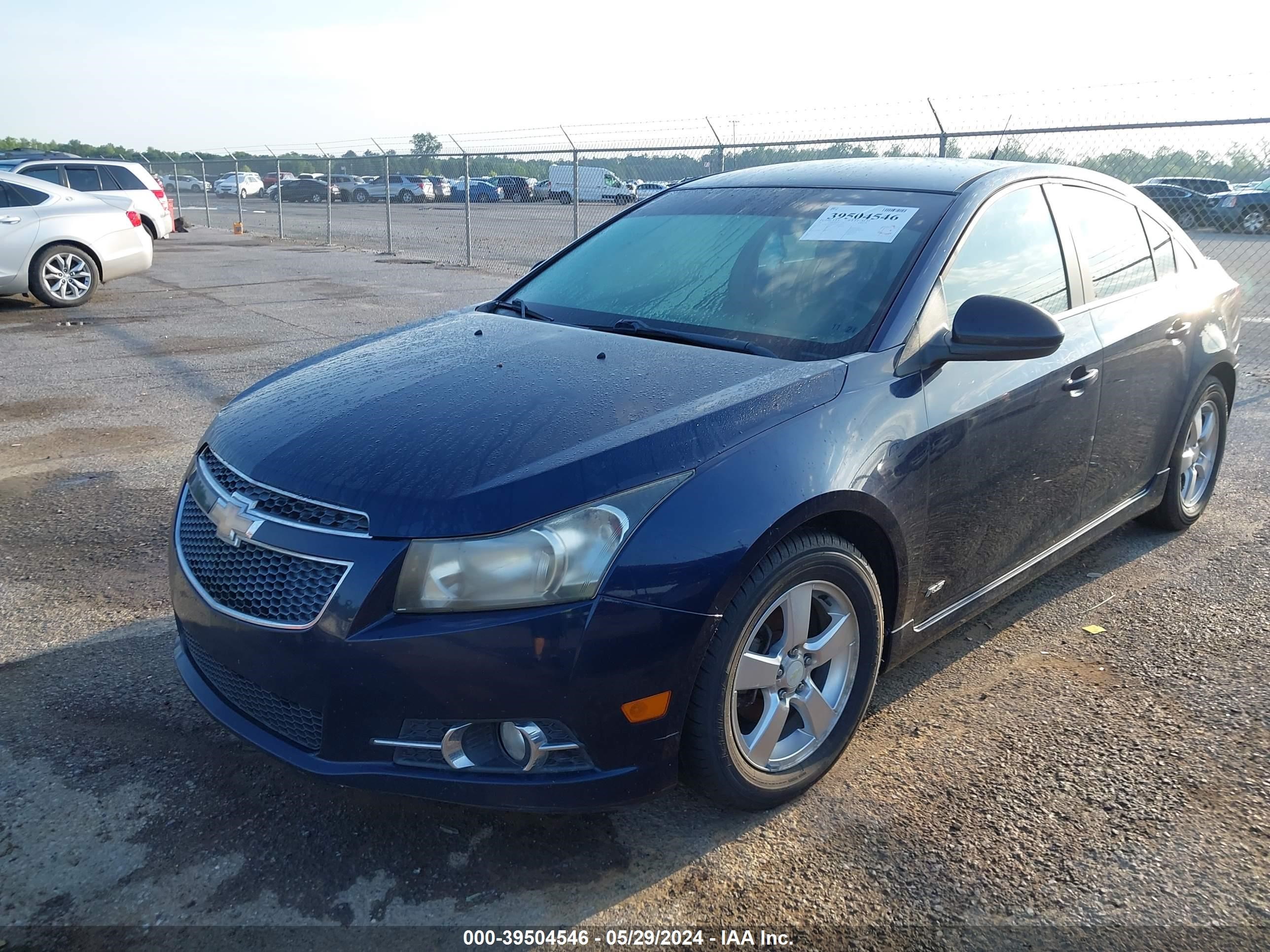 Photo 1 VIN: 1G1PF5S92B7210978 - CHEVROLET CRUZE 