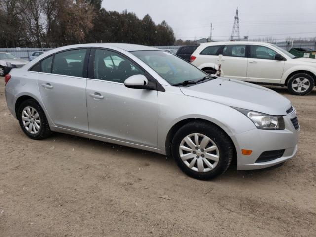 Photo 3 VIN: 1G1PF5S93B7143825 - CHEVROLET CRUZE 