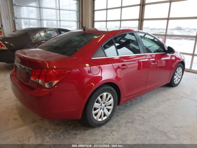 Photo 3 VIN: 1G1PF5S93B7154100 - CHEVROLET CRUZE 