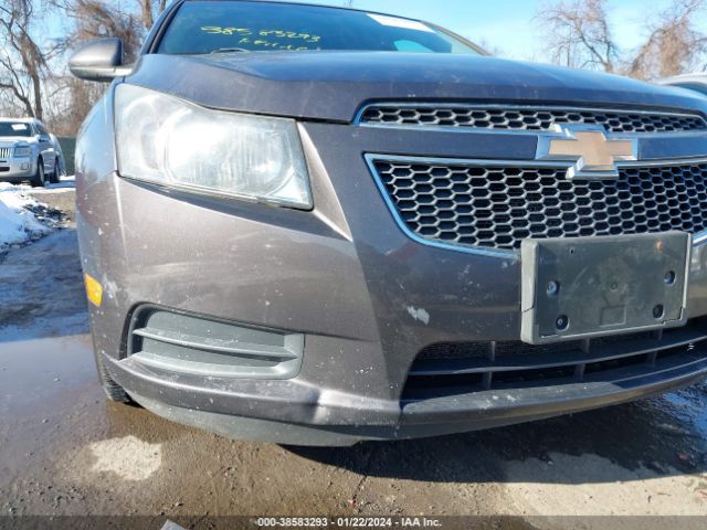 Photo 5 VIN: 1G1PF5S93B7226803 - CHEVROLET CRUZE 