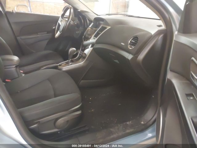 Photo 4 VIN: 1G1PF5S93B7230351 - CHEVROLET CRUZE 