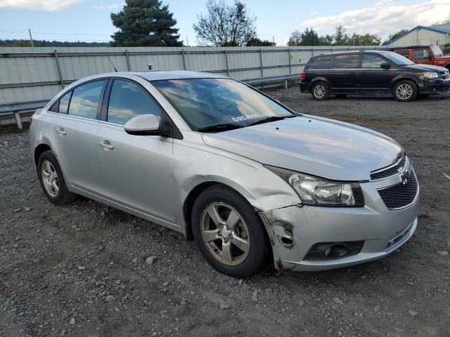 Photo 3 VIN: 1G1PF5S93B7264662 - CHEVROLET CRUZE 