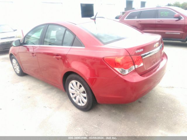 Photo 2 VIN: 1G1PF5S94B7136463 - CHEVROLET CRUZE 