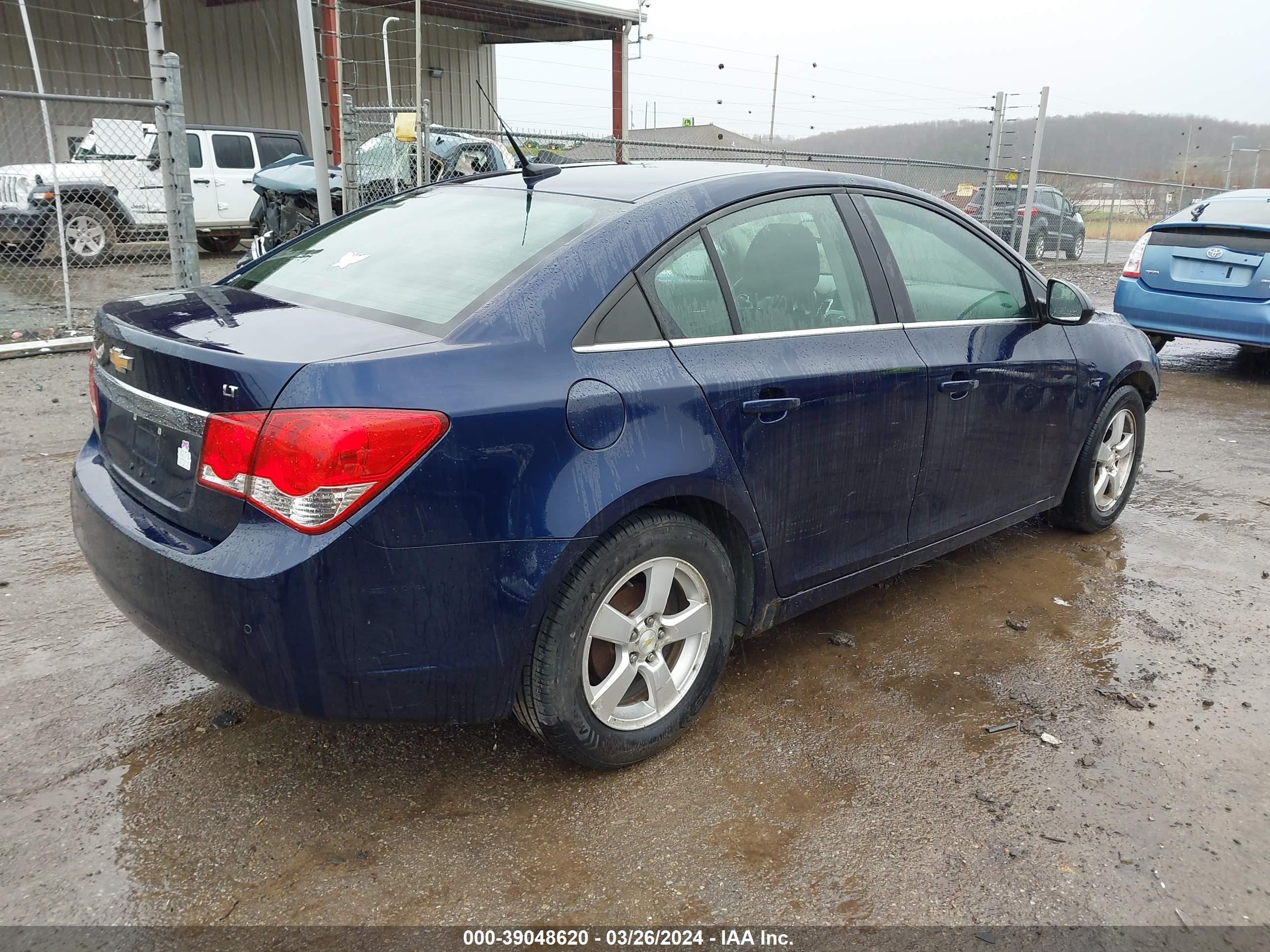 Photo 3 VIN: 1G1PF5S95B7178091 - CHEVROLET CRUZE 