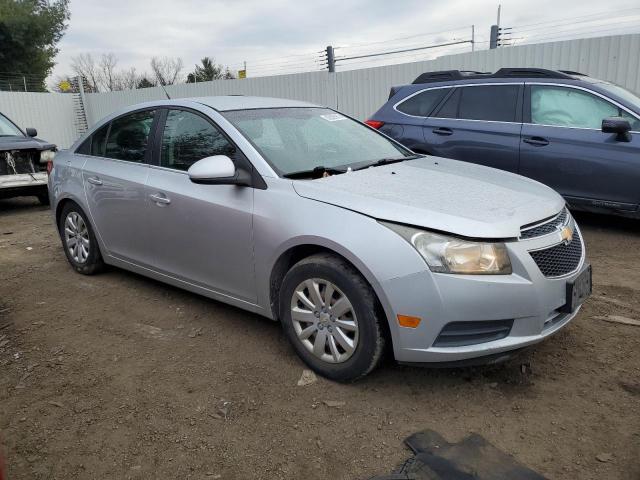 Photo 3 VIN: 1G1PF5S95B7210621 - CHEVROLET CRUZE 