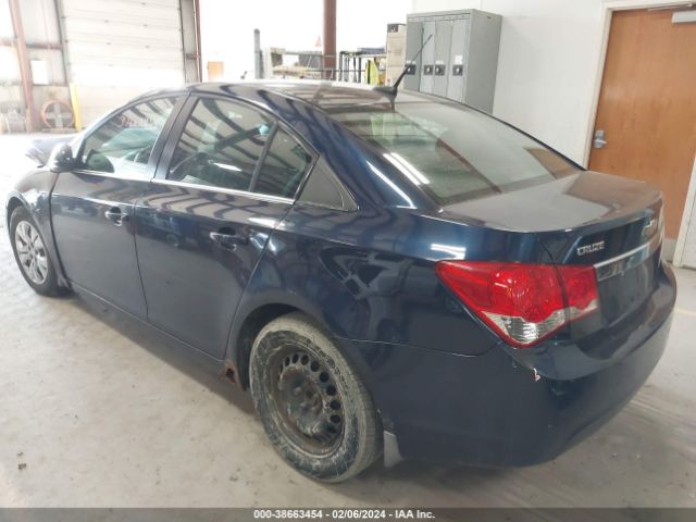 Photo 2 VIN: 1G1PF5S96B7105344 - CHEVROLET CRUZE 