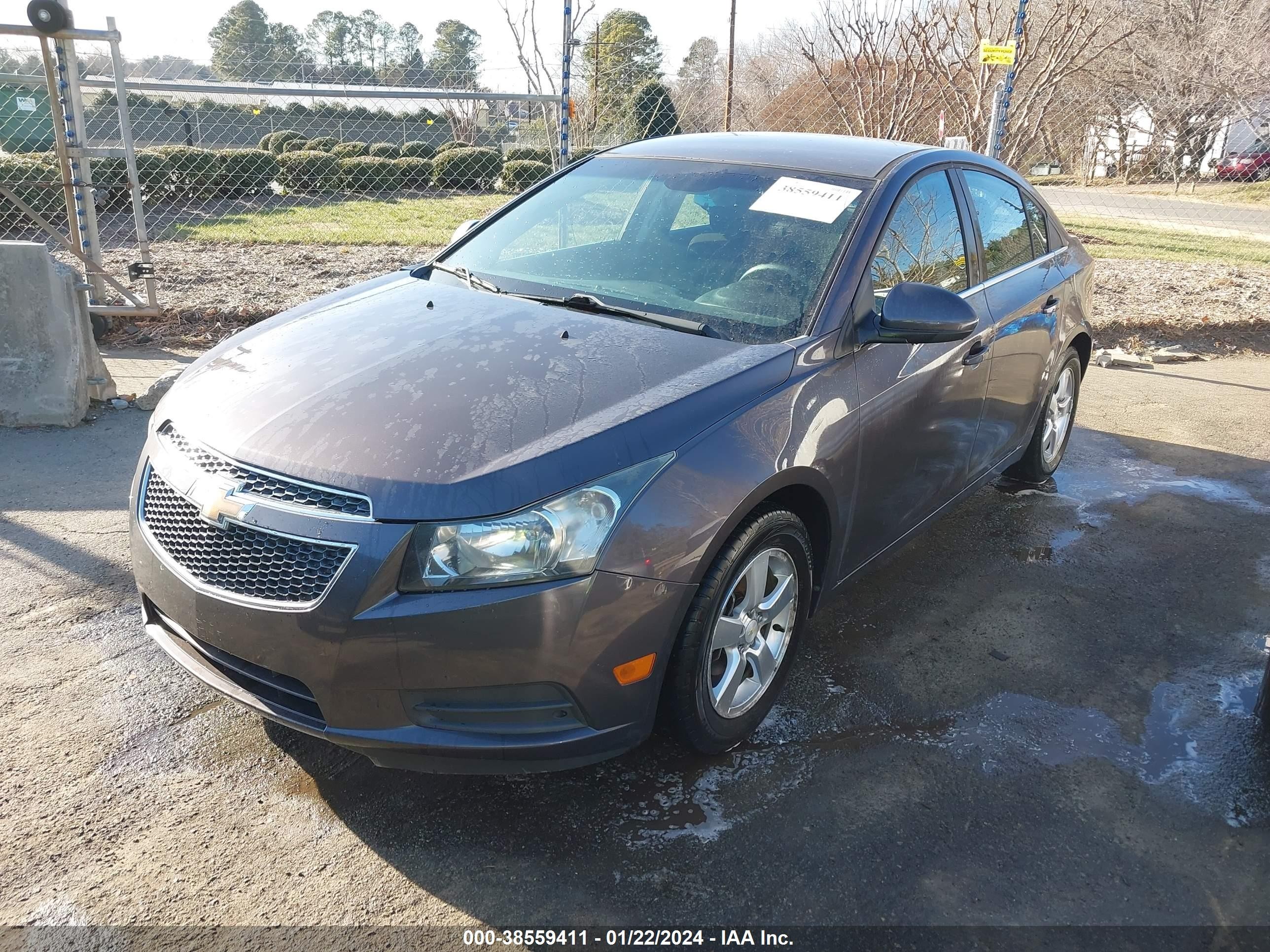 Photo 1 VIN: 1G1PF5S97B7129135 - CHEVROLET CRUZE 