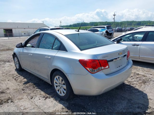 Photo 2 VIN: 1G1PF5S97B7180991 - CHEVROLET CRUZE 