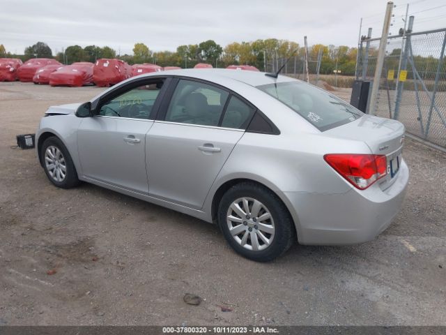 Photo 2 VIN: 1G1PF5S97B7203895 - CHEVROLET CRUZE 