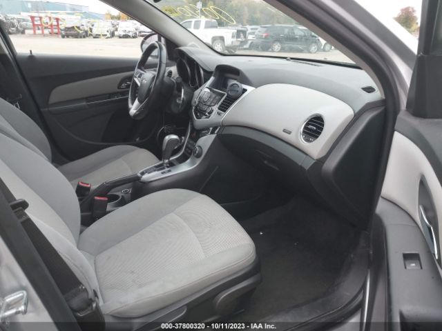 Photo 4 VIN: 1G1PF5S97B7203895 - CHEVROLET CRUZE 