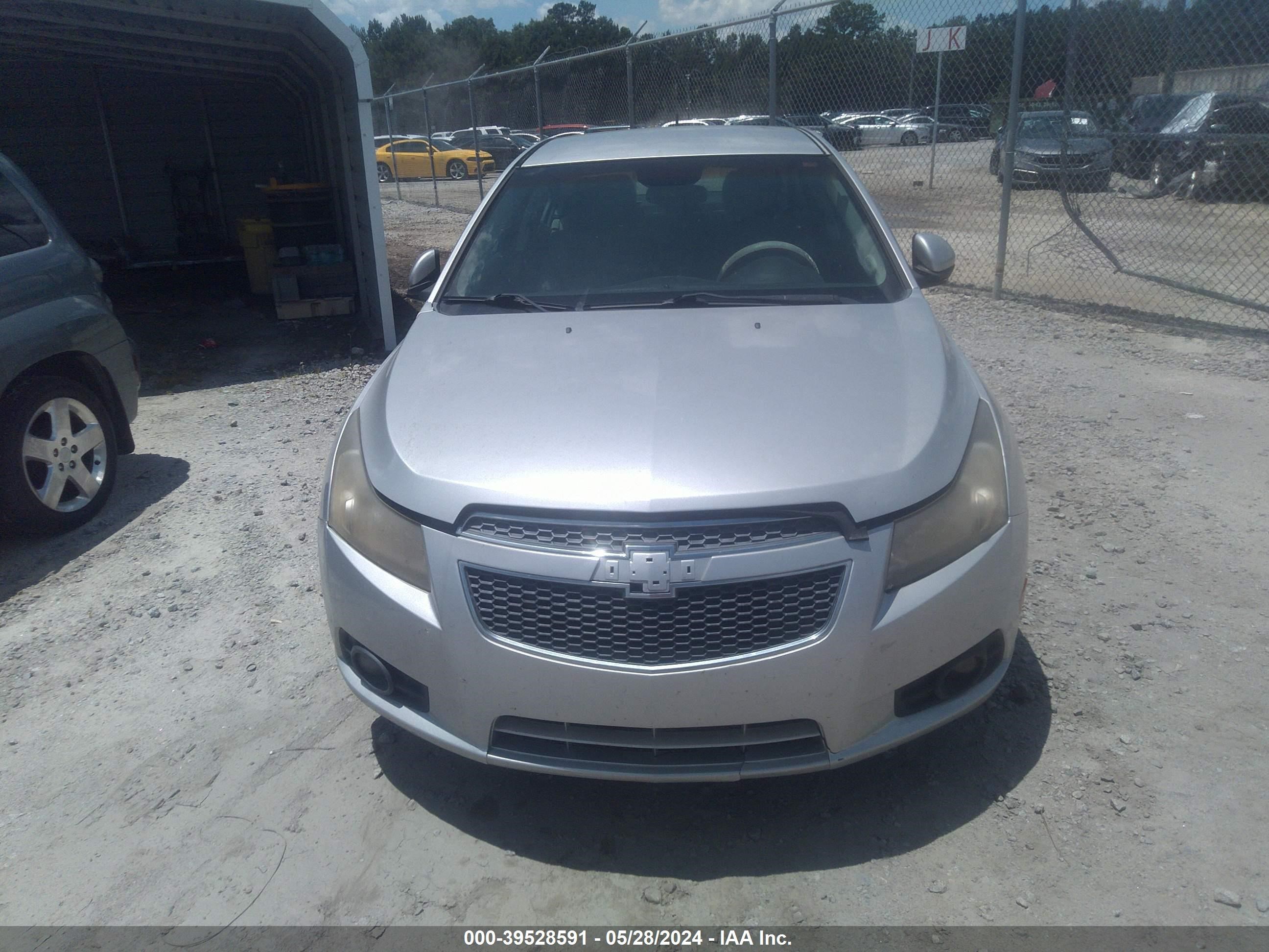 Photo 10 VIN: 1G1PF5S99B7149662 - CHEVROLET CRUZE 