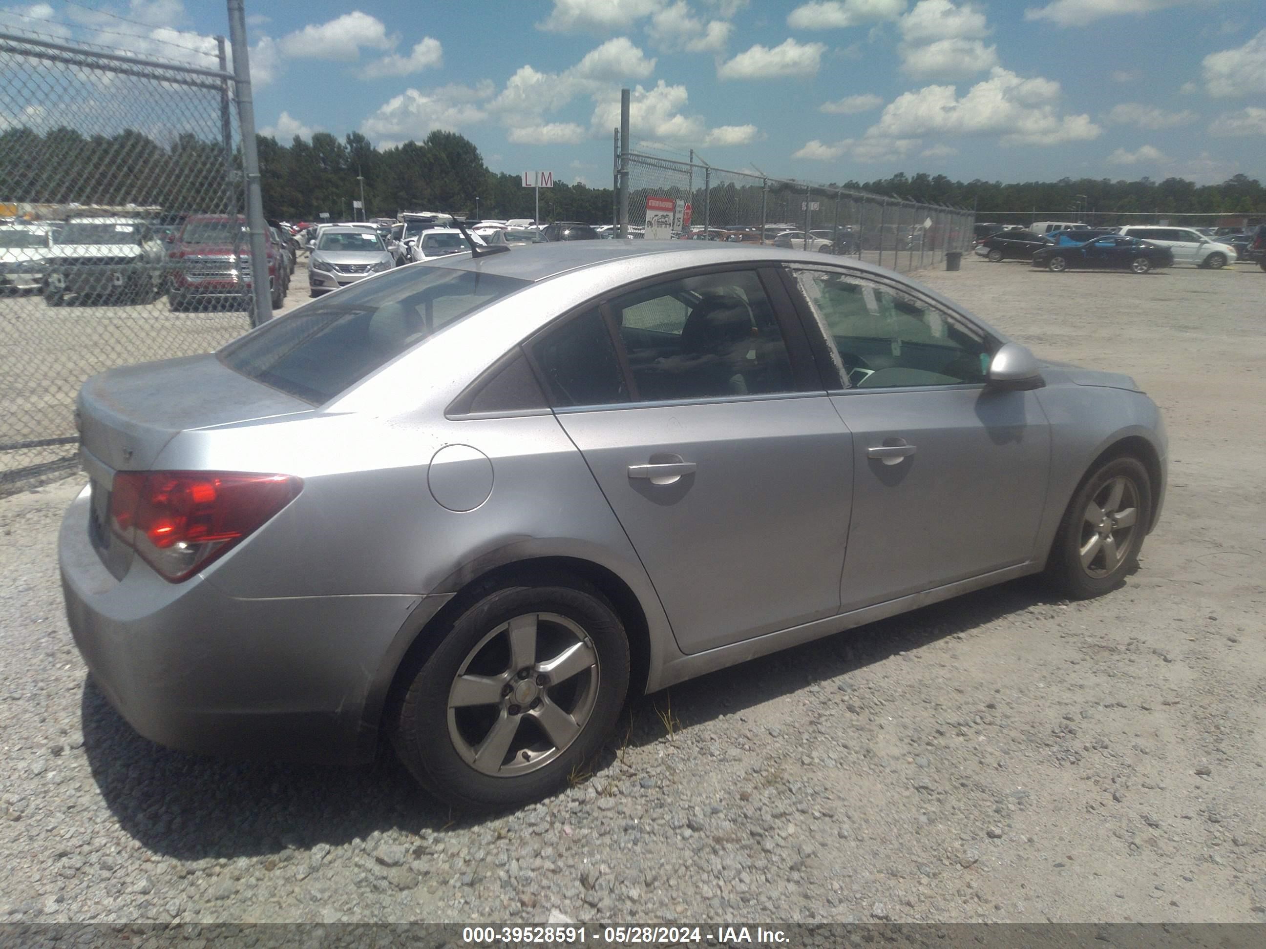 Photo 3 VIN: 1G1PF5S99B7149662 - CHEVROLET CRUZE 