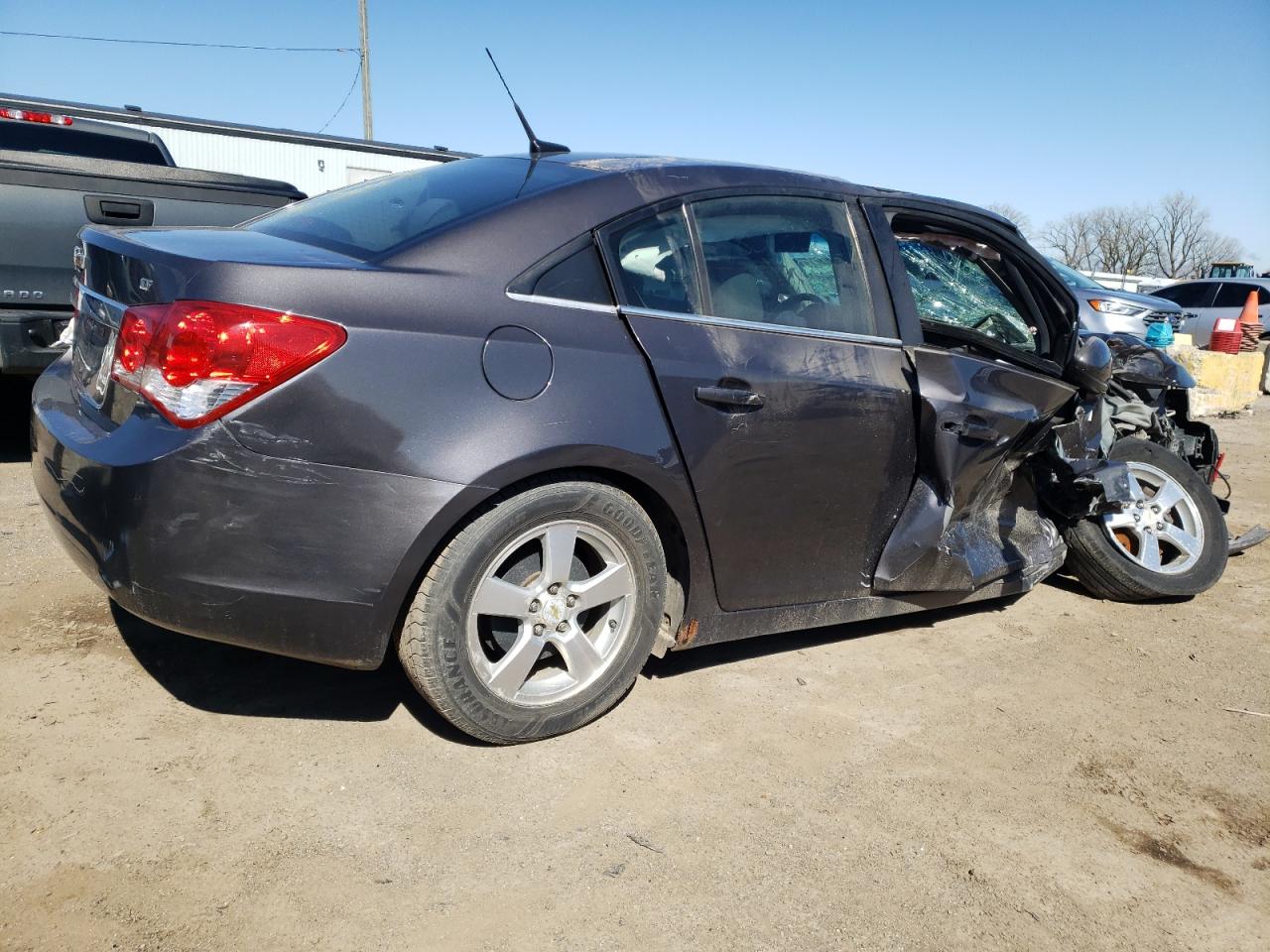 Photo 2 VIN: 1G1PF5S99B7155655 - CHEVROLET CRUZE 