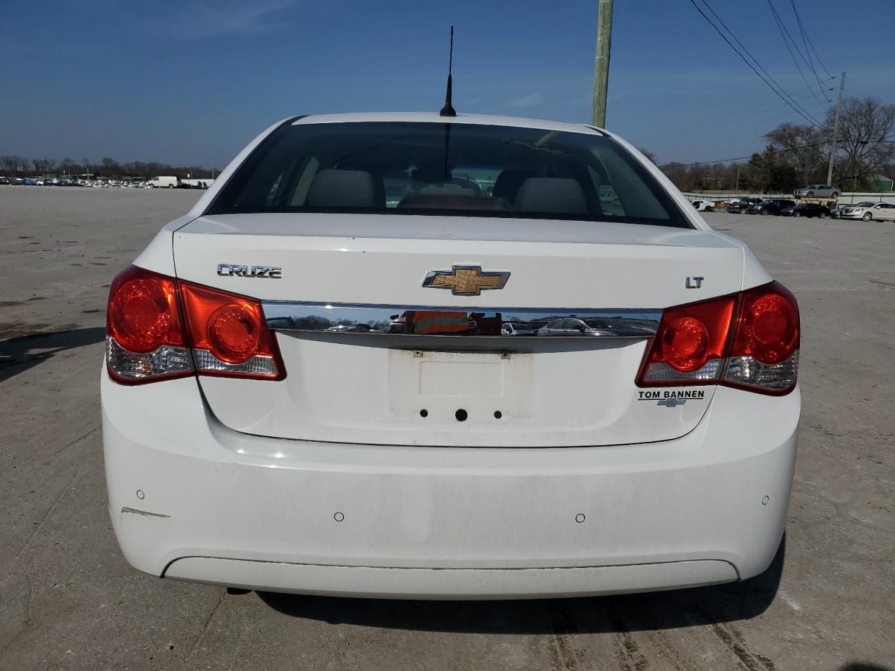 Photo 5 VIN: 1G1PF5S9XB7187322 - CHEVROLET CRUZE 