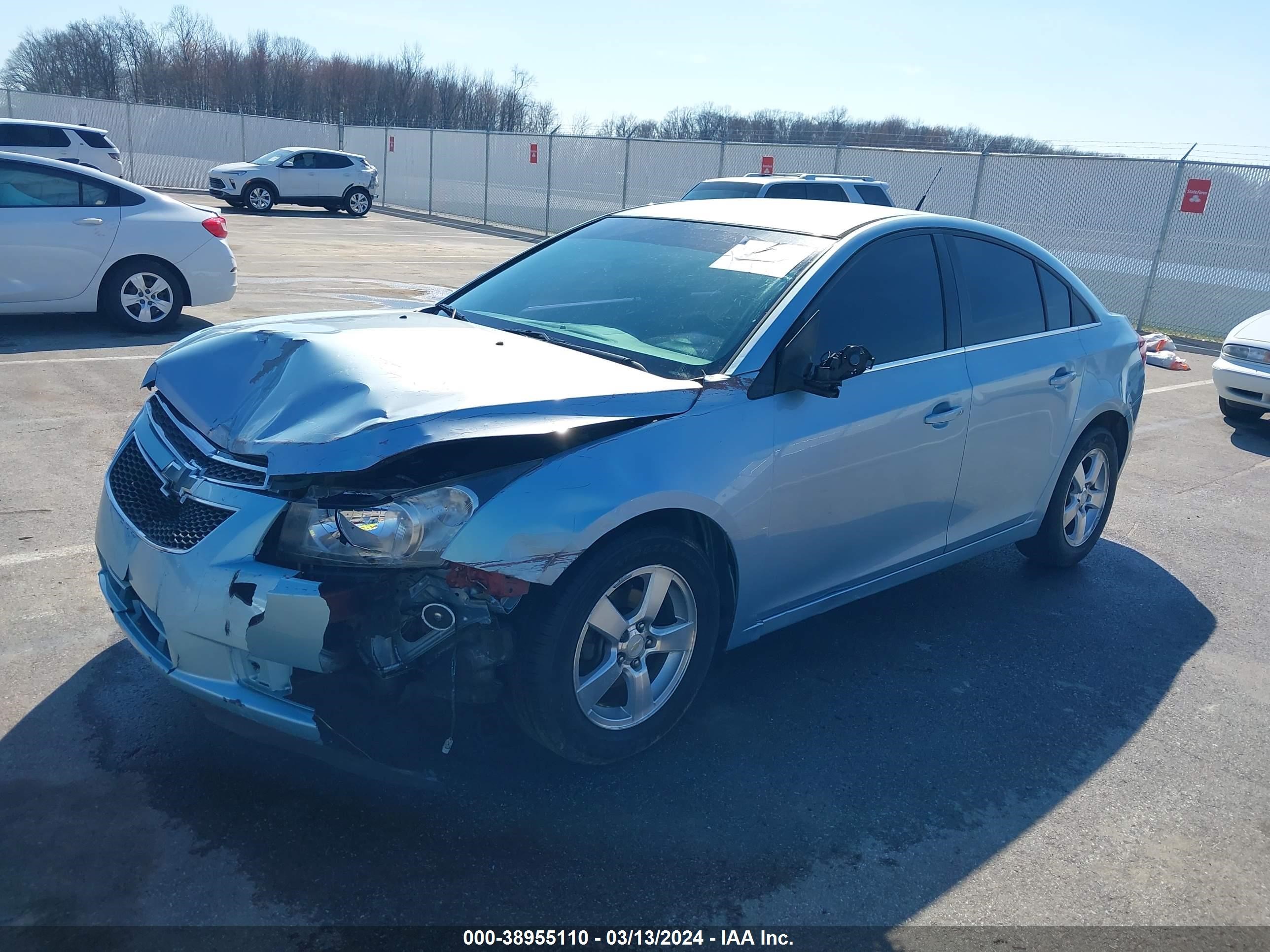 Photo 1 VIN: 1G1PF5S9XB7302310 - CHEVROLET CRUZE 