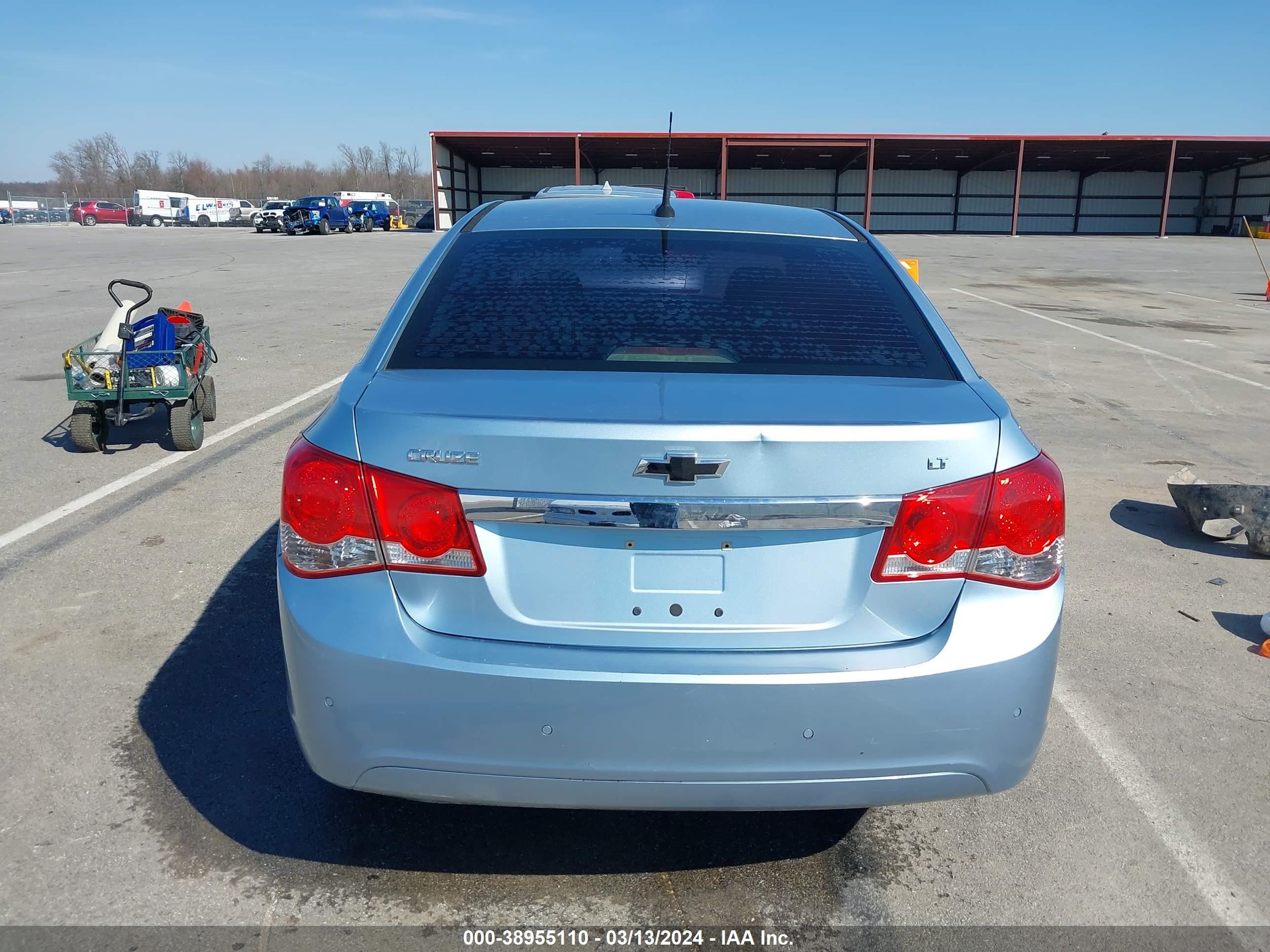 Photo 15 VIN: 1G1PF5S9XB7302310 - CHEVROLET CRUZE 