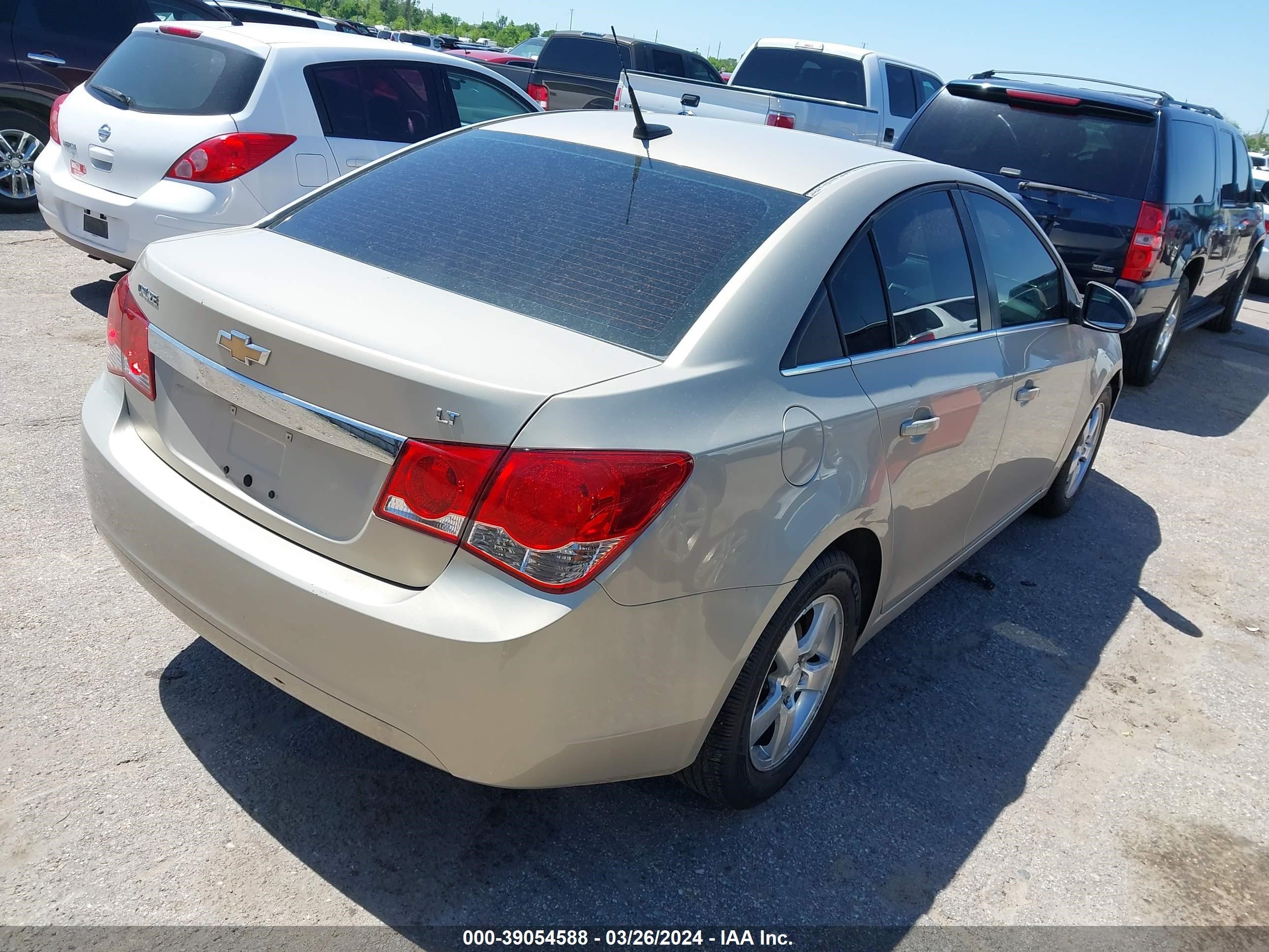 Photo 3 VIN: 1G1PF5SC0C7276006 - CHEVROLET CRUZE 