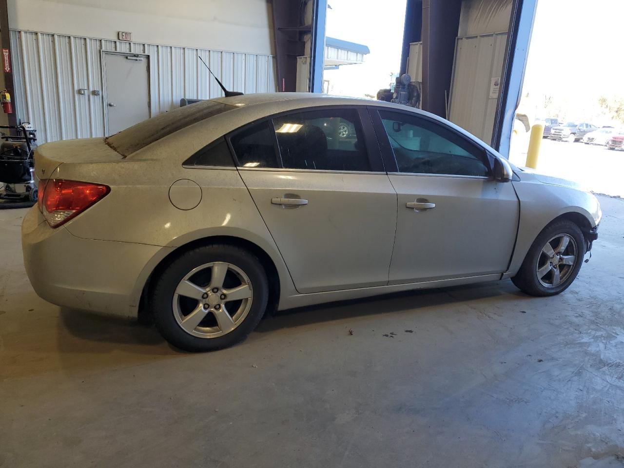 Photo 2 VIN: 1G1PF5SC3C7140176 - CHEVROLET CRUZE 