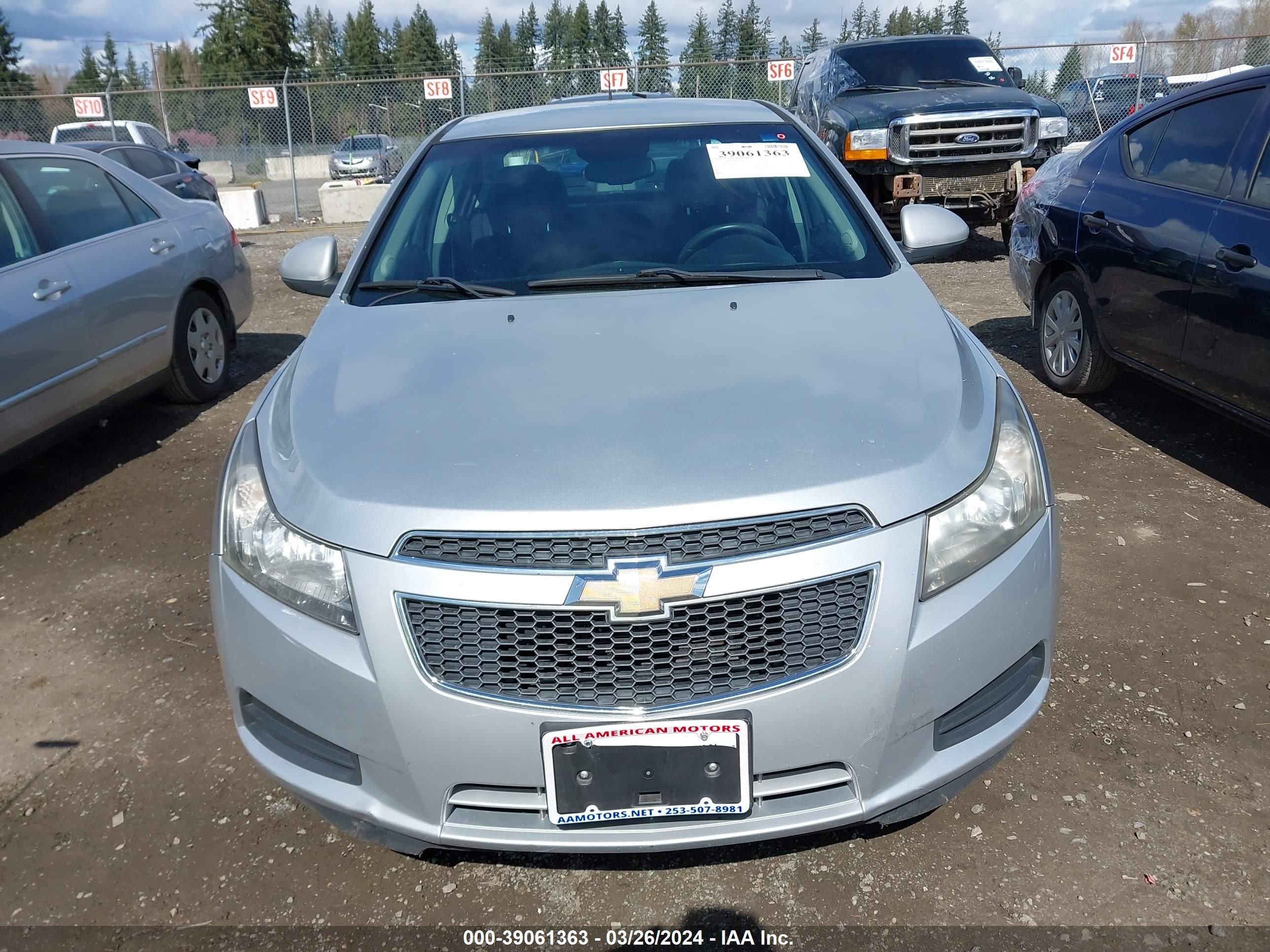 Photo 11 VIN: 1G1PF5SC3C7379615 - CHEVROLET CRUZE 