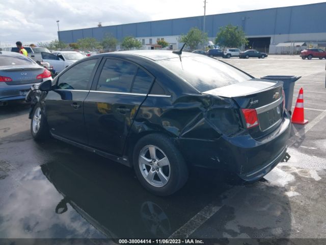 Photo 2 VIN: 1G1PF5SC4C7126996 - CHEVROLET CRUZE 