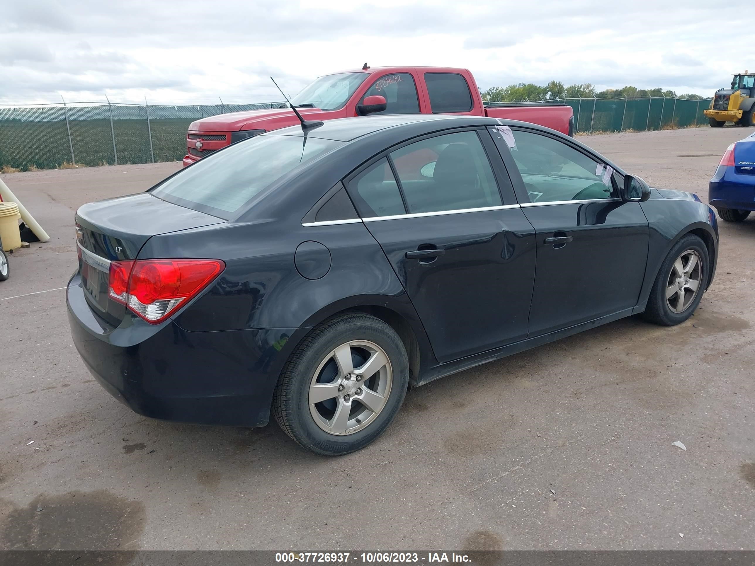 Photo 3 VIN: 1G1PF5SC6C7261252 - CHEVROLET CRUZE 