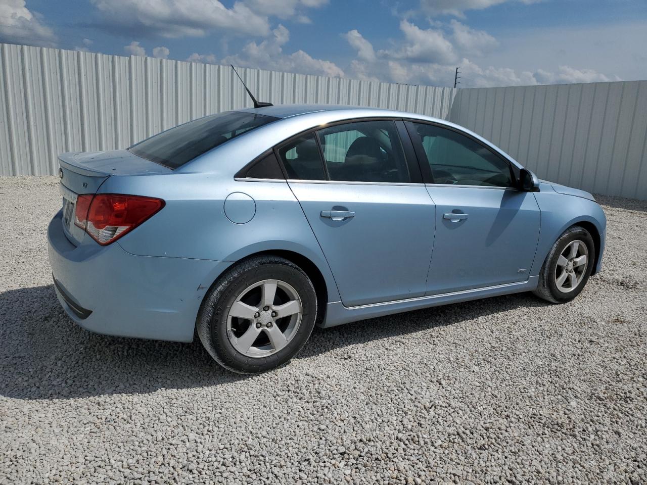 Photo 2 VIN: 1G1PF5SC6C7271845 - CHEVROLET CRUZE 