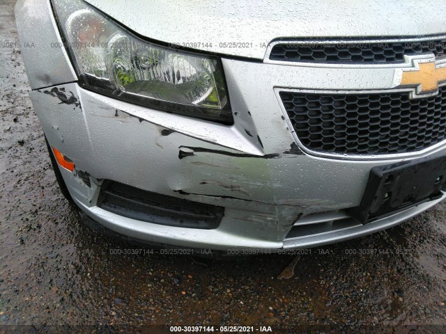 Photo 5 VIN: 1G1PF5SC7C7373428 - CHEVROLET CRUZE 