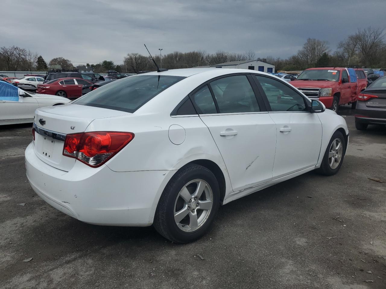 Photo 2 VIN: 1G1PF5SC9C7208173 - CHEVROLET CRUZE 