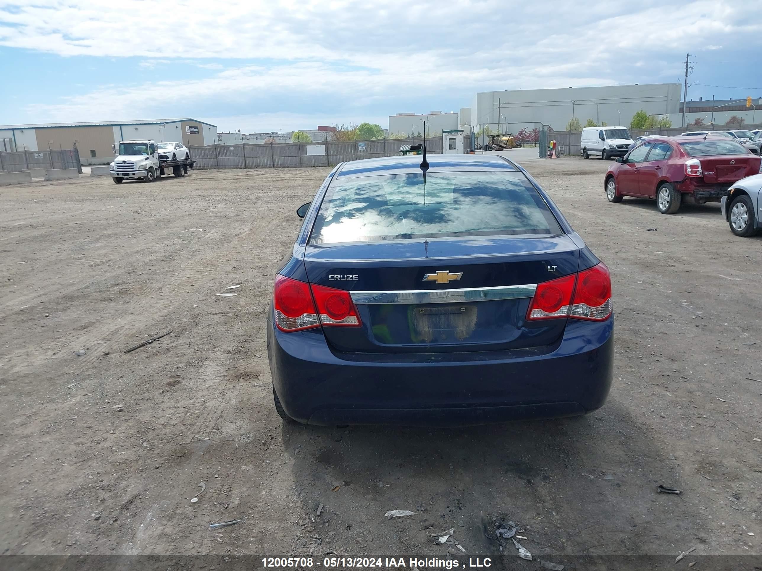 Photo 15 VIN: 1G1PG5S94B7204547 - CHEVROLET CRUZE 