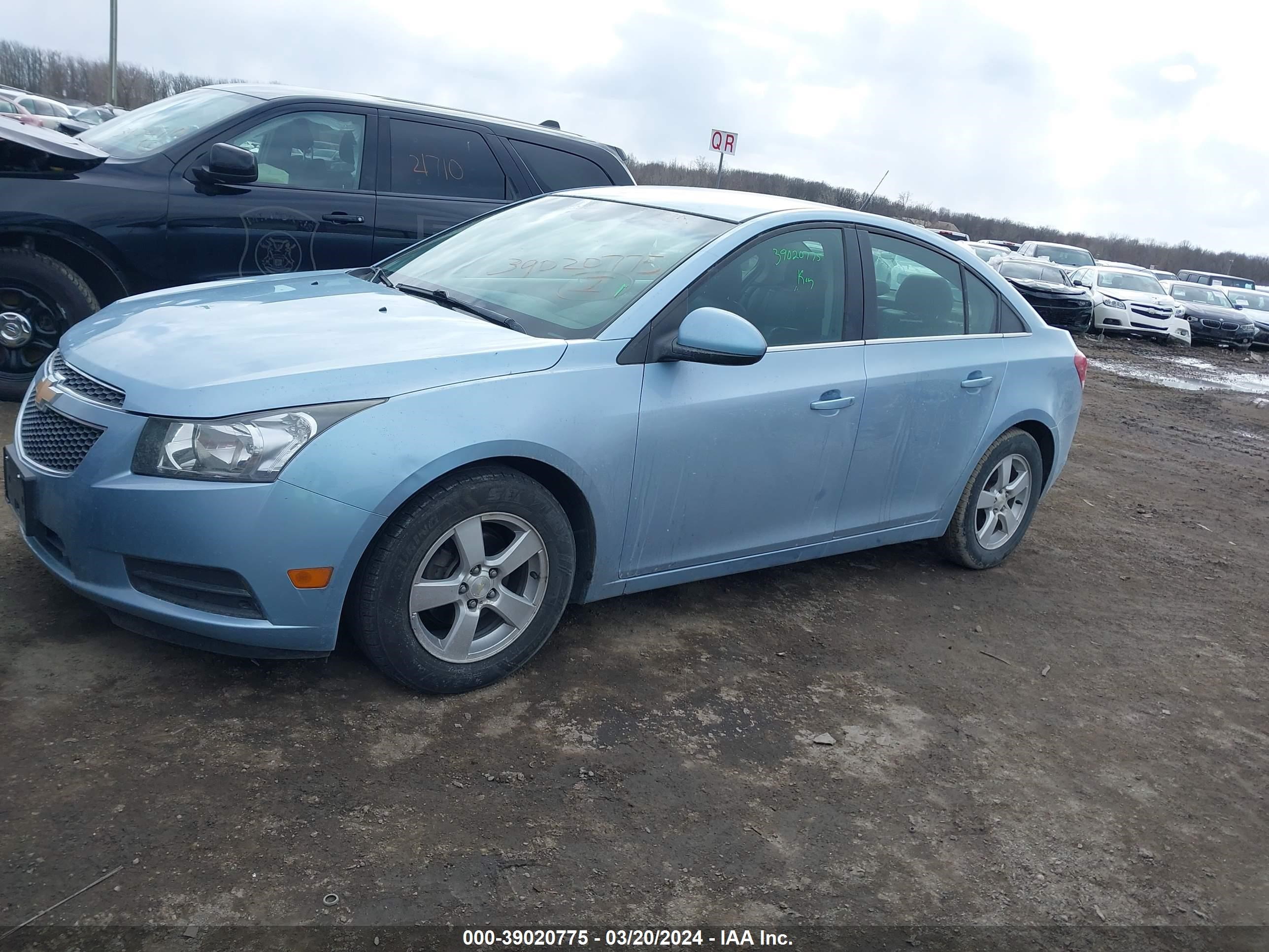 Photo 1 VIN: 1G1PG5S94B7213104 - CHEVROLET CRUZE 