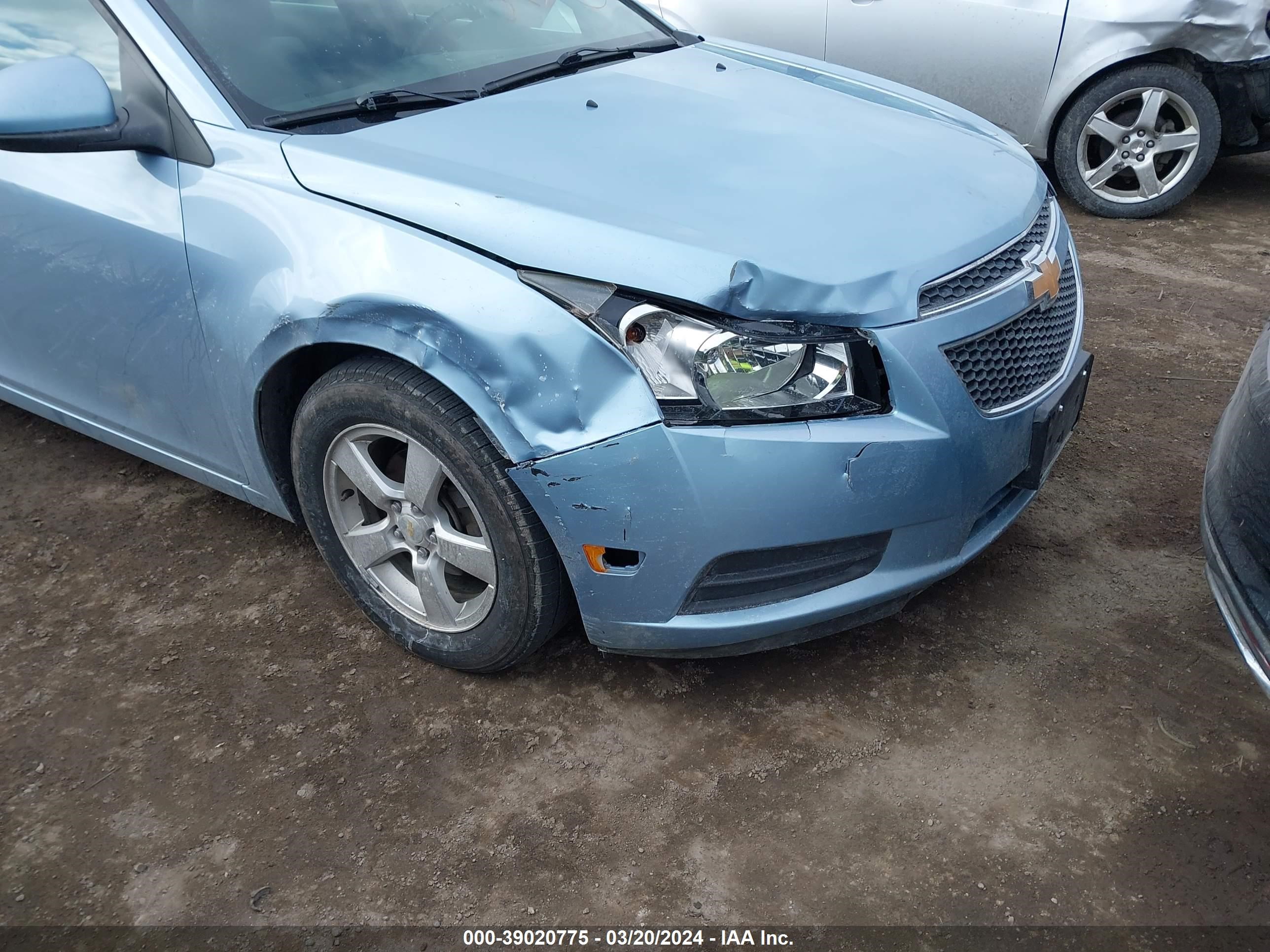 Photo 5 VIN: 1G1PG5S94B7213104 - CHEVROLET CRUZE 