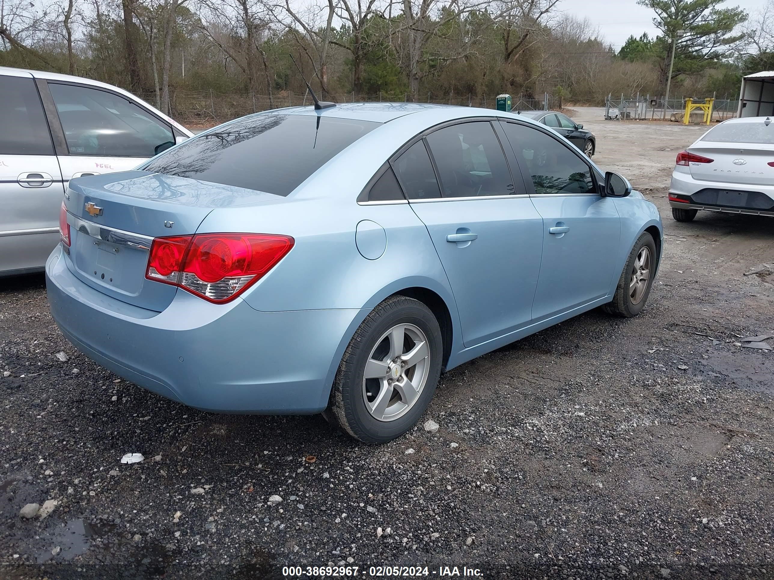 Photo 3 VIN: 1G1PG5S98B7207225 - CHEVROLET CRUZE 