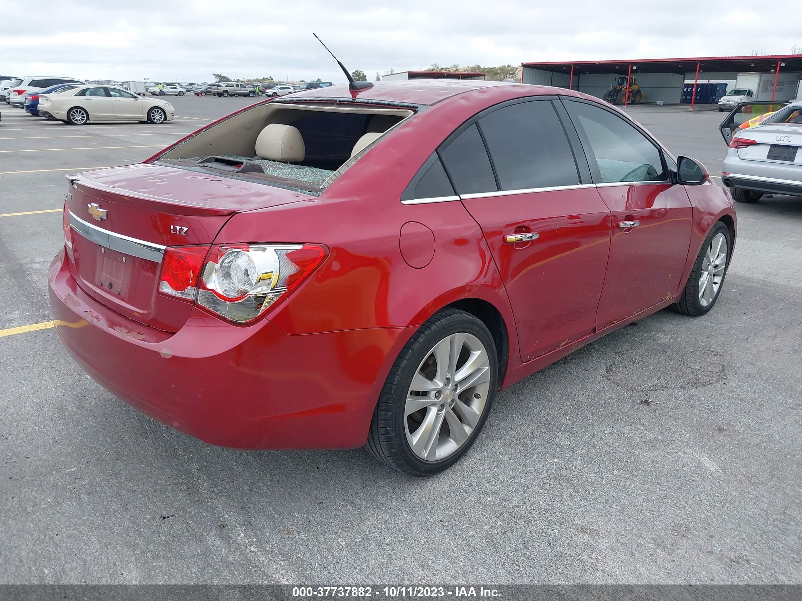 Photo 3 VIN: 1G1PG5SB0D7243254 - CHEVROLET CRUZE 